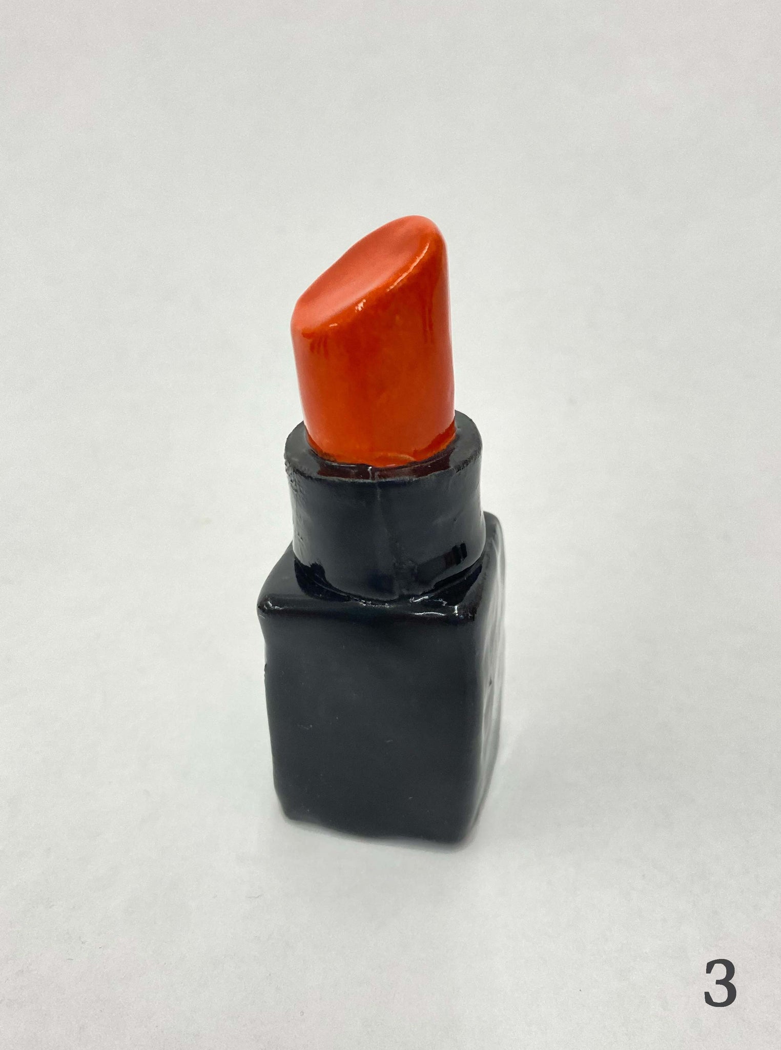 Lipstick, 2022